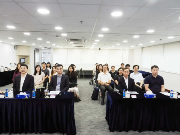 聯合出版大講堂「出版+」業務培訓：築牢「心智岩石」，堅持長期主義